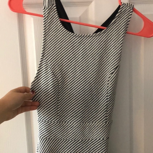 Urban Outfitters White and black tee dress - Picture 6 of 7